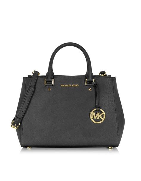 Michael Kors saffiano bag black